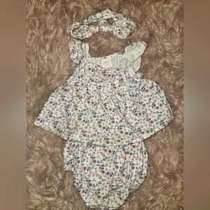 Baby Girl 3 Piece Flower Outfit 12 Mos